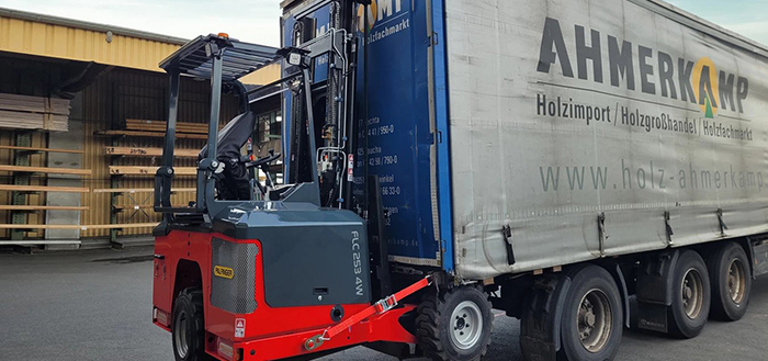 Lorry Mounted Lift Truck Operator T1